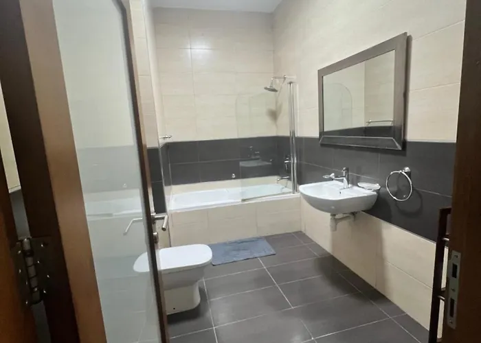 Angel Court Сент Джулианс